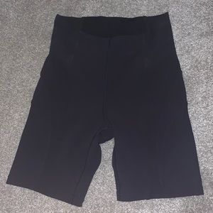 Lululemon Bike Shorts 8”